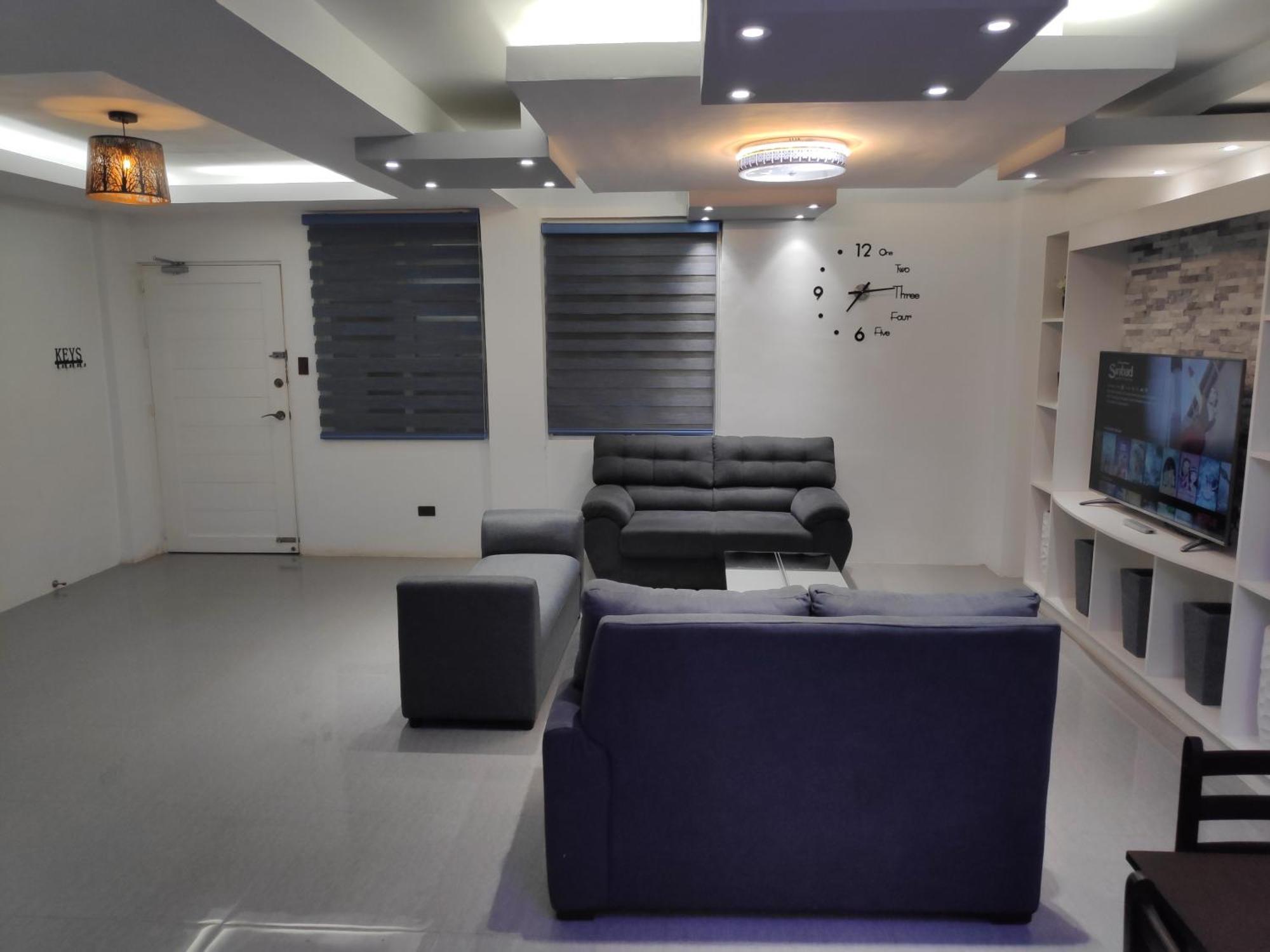 Tagaytay Staycation By Naya And Darla W Free Swimming Pool, Wifi & Netflix Tagaytay City Exterior foto