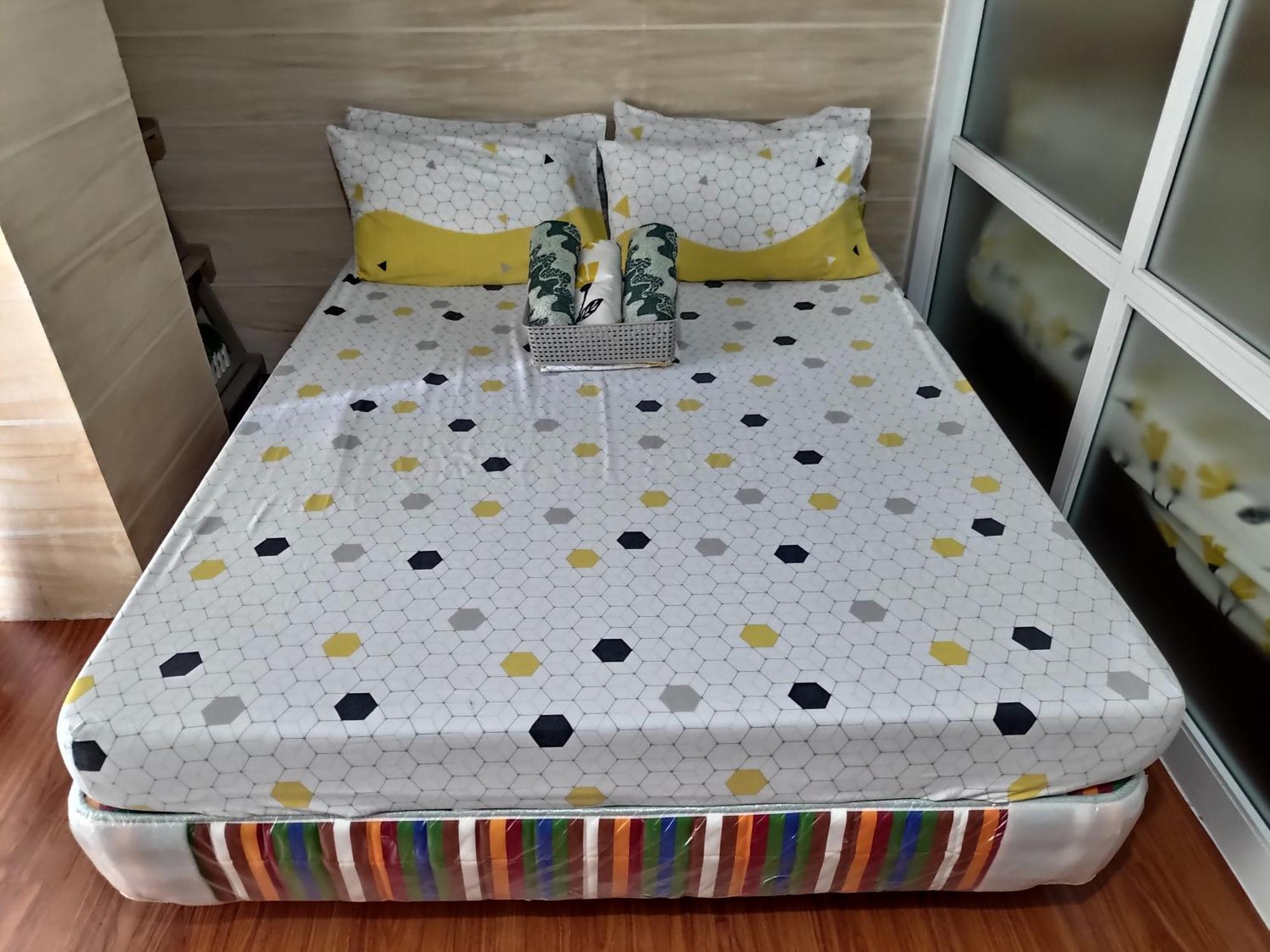 Tagaytay Staycation By Naya And Darla W Free Swimming Pool, Wifi & Netflix Tagaytay City Exterior foto